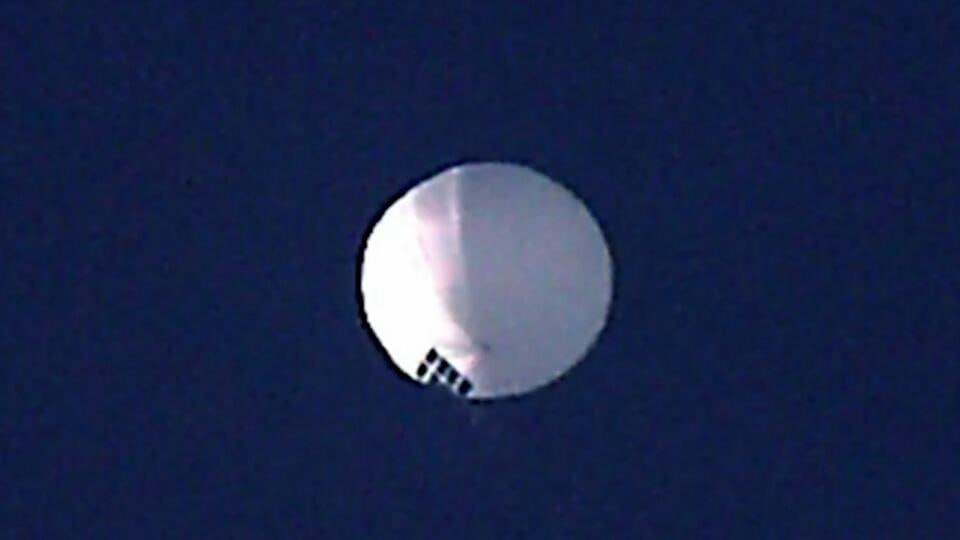 США сбили воздушный шар-шпион у восточного побережья