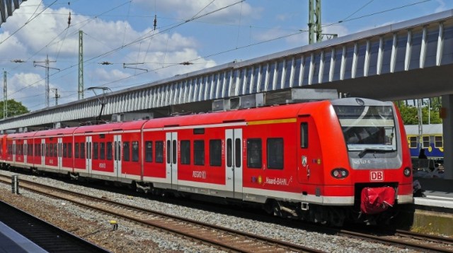 Deutsche Bahn поезд