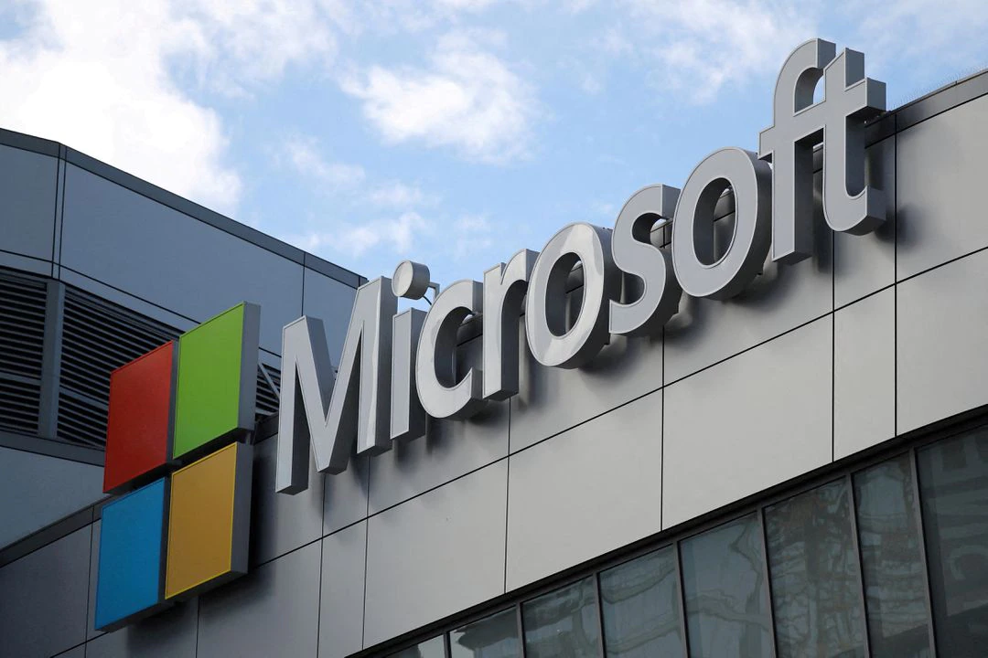 Microsoft ведет переговоры об инвестировании 10 миллиардов долларов в  владельца ChatGPT