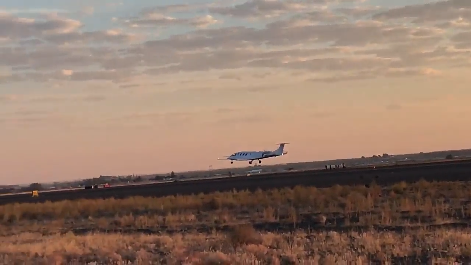 Прототип полностью электрического самолета впервые поднялся в воздух