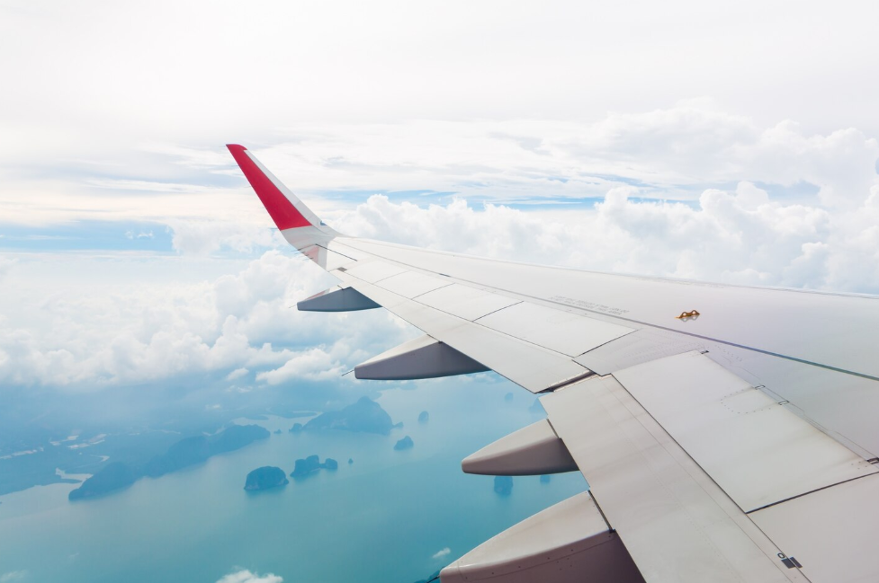 Профсоюз добился повышения зарплаты от Air Canada