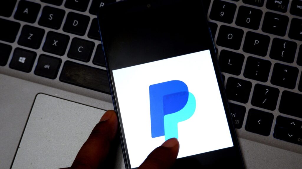 PayPal отменил штрафы за дезинформацию